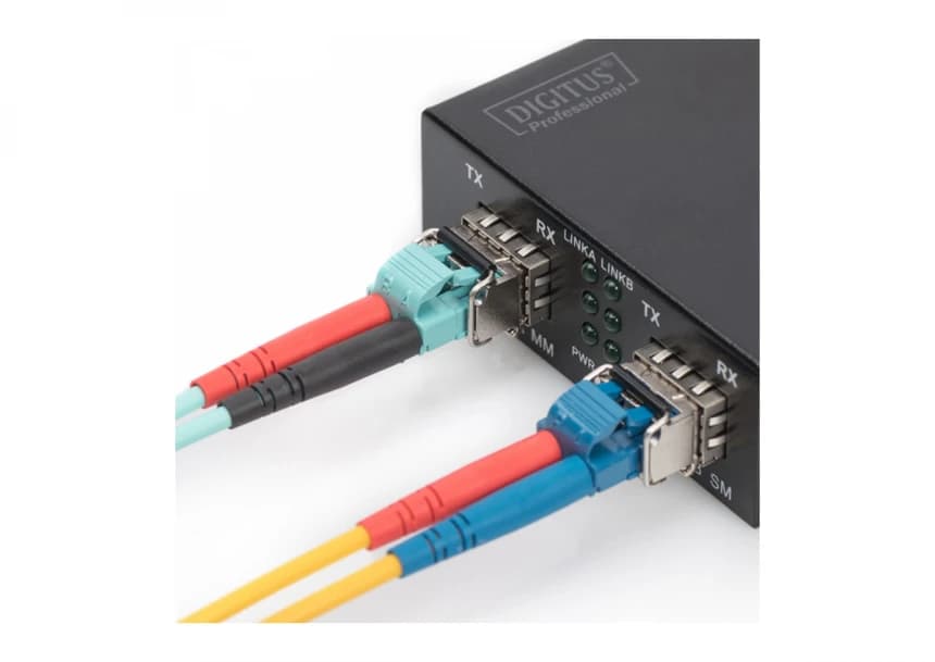 DIGITUS DN-81000 3