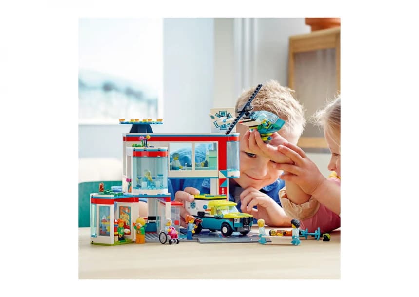 LEGO CITY Bolnica 4