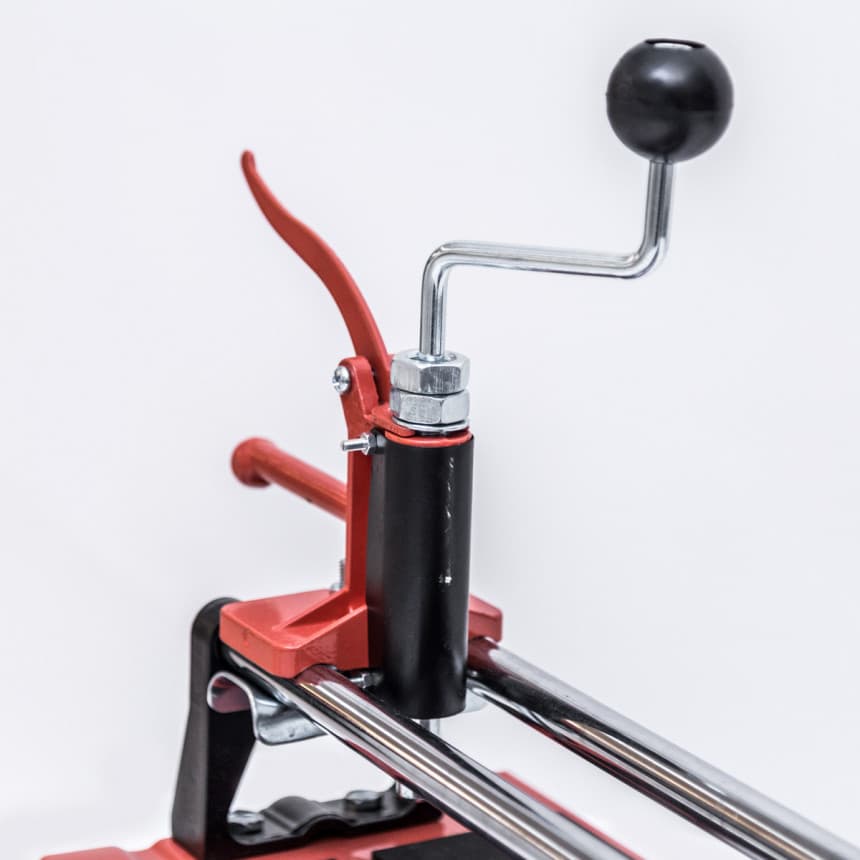 Mašina za sečenje pločica 10