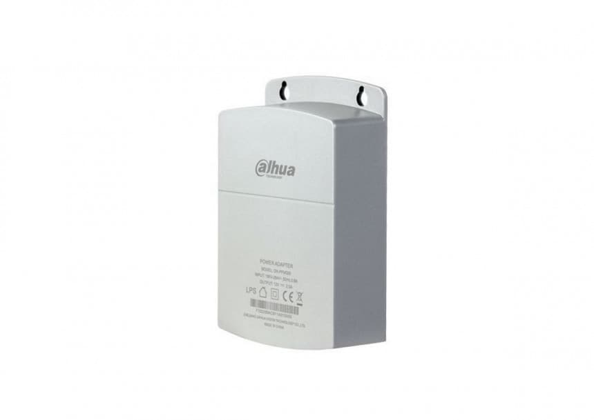 PFM300 Power Adapter 1