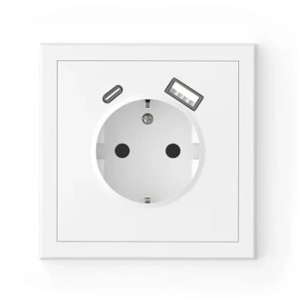 Suko uticnica sa USB A+C portom, bela