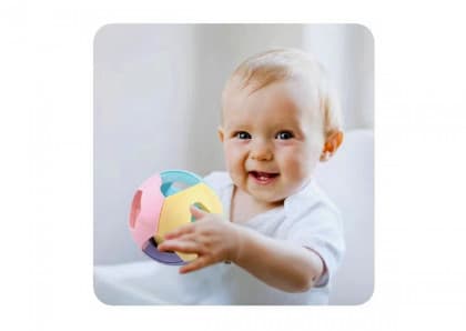 Zvečka lopta pastelna