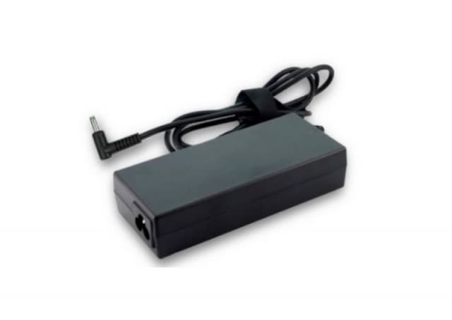 XRT EUROPOWER AC adapter 90W 19.5V 4.62A XRT90-195-4620HB 