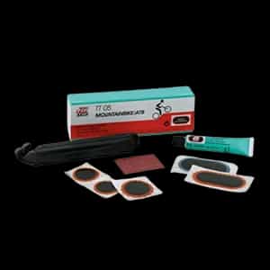 Pribor za krpljenje guma